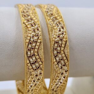 BANGLES
